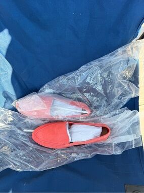 ALDO Joeya coral suede loafers